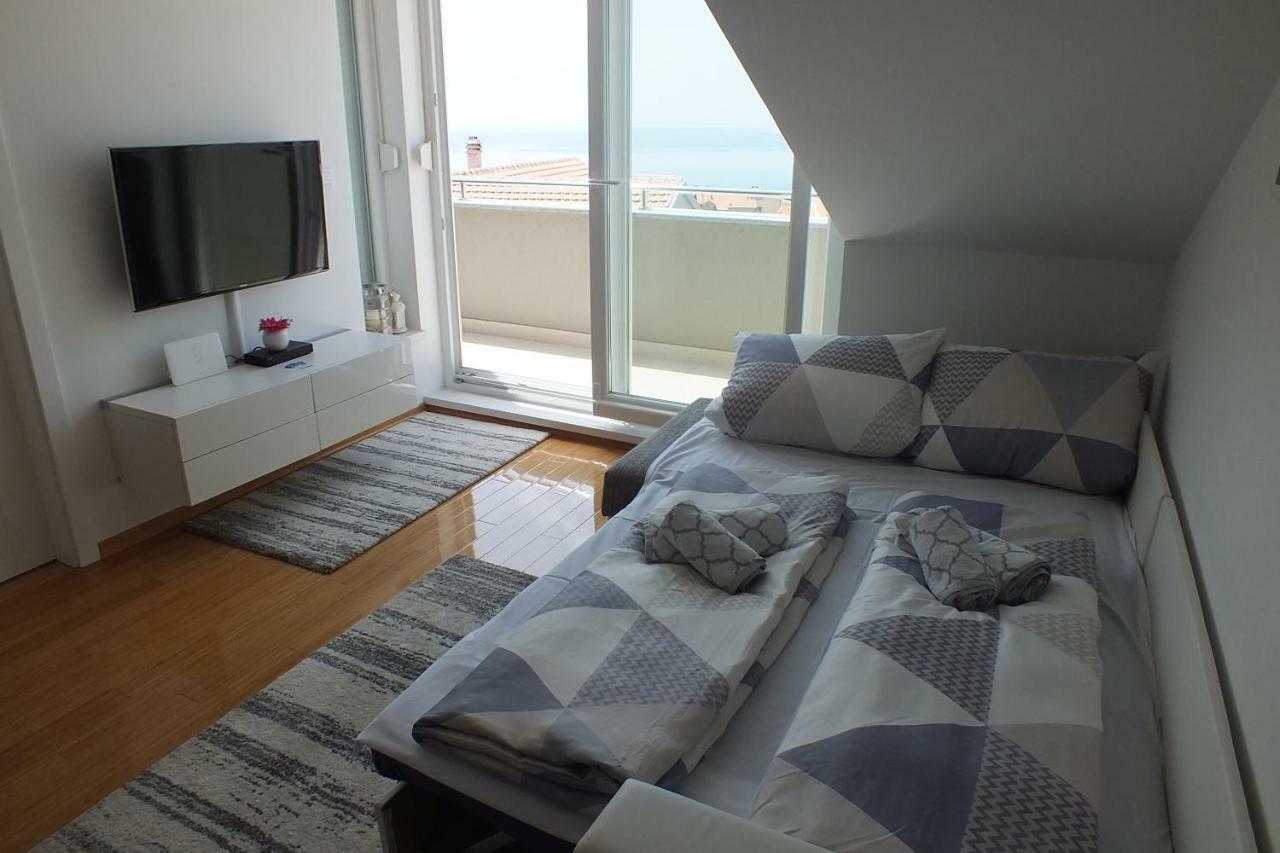 Apartment Silvija ノヴァリャ エクステリア 写真