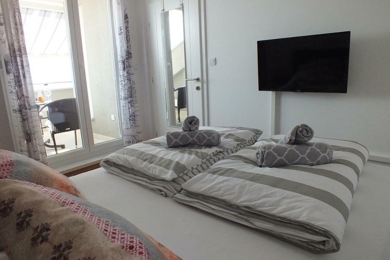 Apartment Silvija ノヴァリャ エクステリア 写真